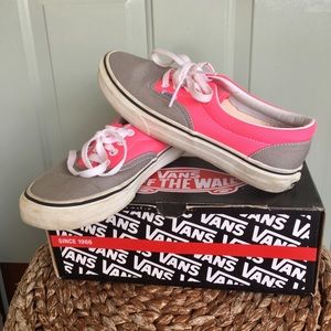 Neon Pink/Frost Grey Women Vans 7.5